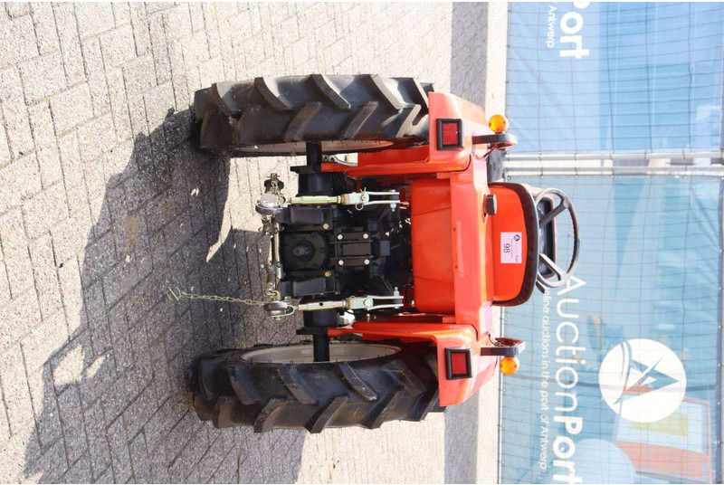 Kubota B1-16 Bulltra - Farm tractor: picture 5 Kubota B1-16 Bulltra - Farm tractor: picture 5