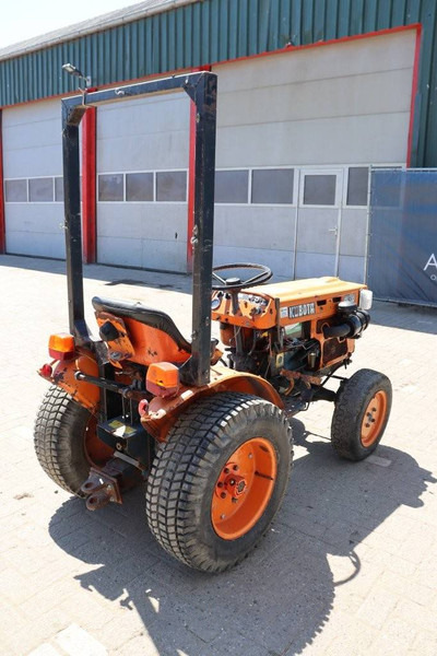 Kubota B6100 D - Farm tractor: picture 5 Kubota B6100 D - Farm tractor: picture 5