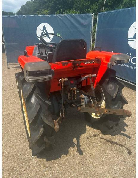 Kubota GL23 - Farm tractor: picture 3 Kubota GL23 - Farm tractor: picture 3