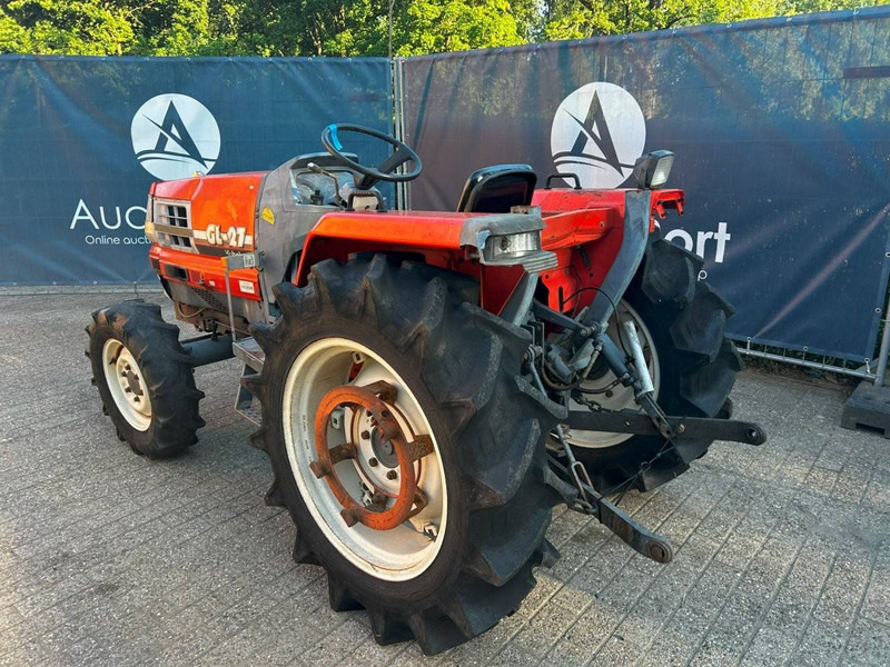 Kubota GL27 - Farm tractor: picture 2 Kubota GL27 - Farm tractor: picture 2