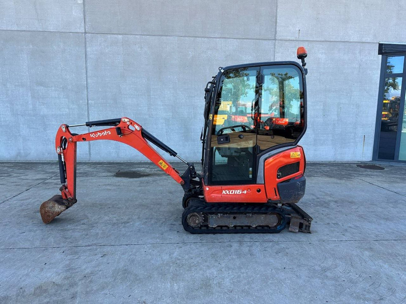 Mini excavator Kubota KX016-4: picture 7