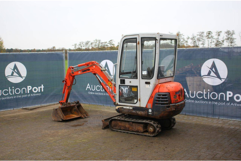 Kubota KX36-2a - Crawler excavator: picture 3 Kubota KX36-2a - Crawler excavator: picture 3