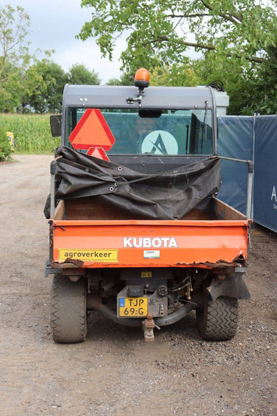 Kubota RTV900 - Golf cart: picture 5 Kubota RTV900 - Golf cart: picture 5