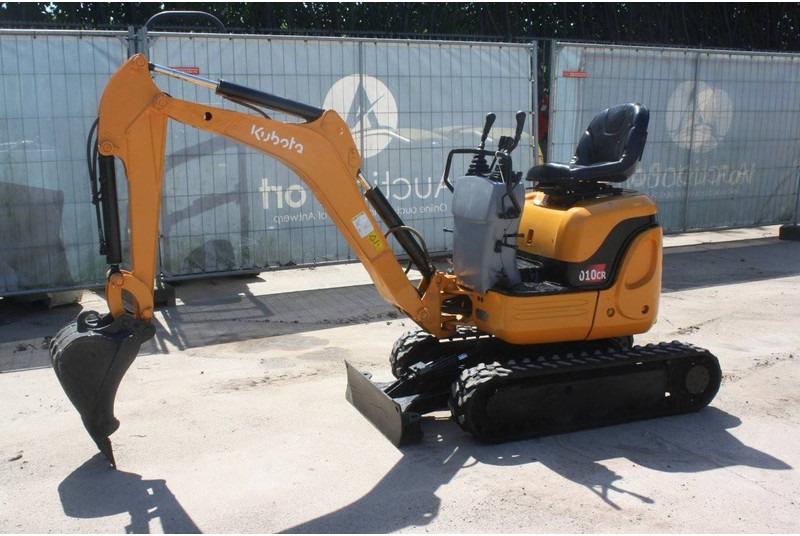 Kubota U10-3 - Mini excavator: picture 2 Kubota U10-3 - Mini excavator: picture 2