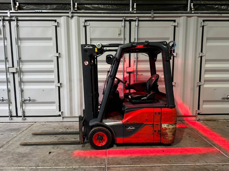 Linde E16C-02 - Electric forklift: picture 2 Linde E16C-02 - Electric forklift: picture 2