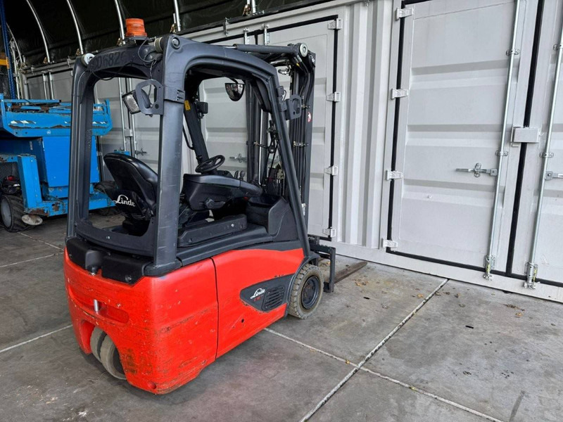 Electric forklift Linde E16C-02: picture 16