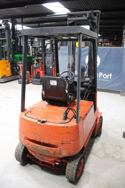Linde E18P - Electric forklift: picture 5 Linde E18P - Electric forklift: picture 5