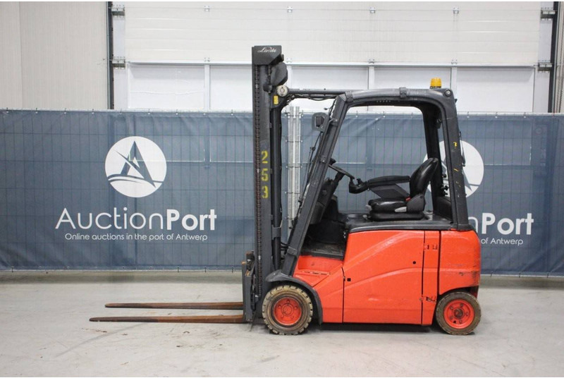 Linde E18PH-01 - Electric forklift: picture 2 Linde E18PH-01 - Electric forklift: picture 2