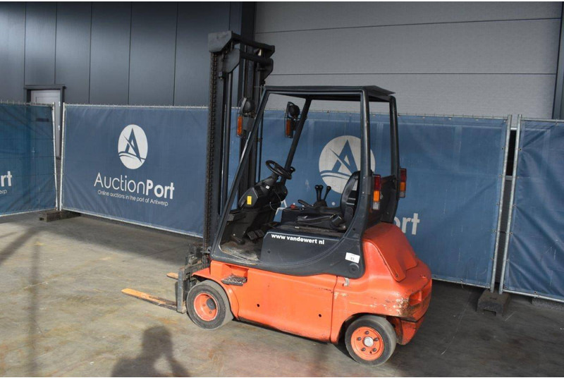 Linde E20P - Electric forklift: picture 3 Linde E20P - Electric forklift: picture 3