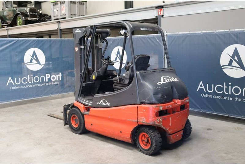 Linde E25-02 - Electric forklift: picture 4 Linde E25-02 - Electric forklift: picture 4