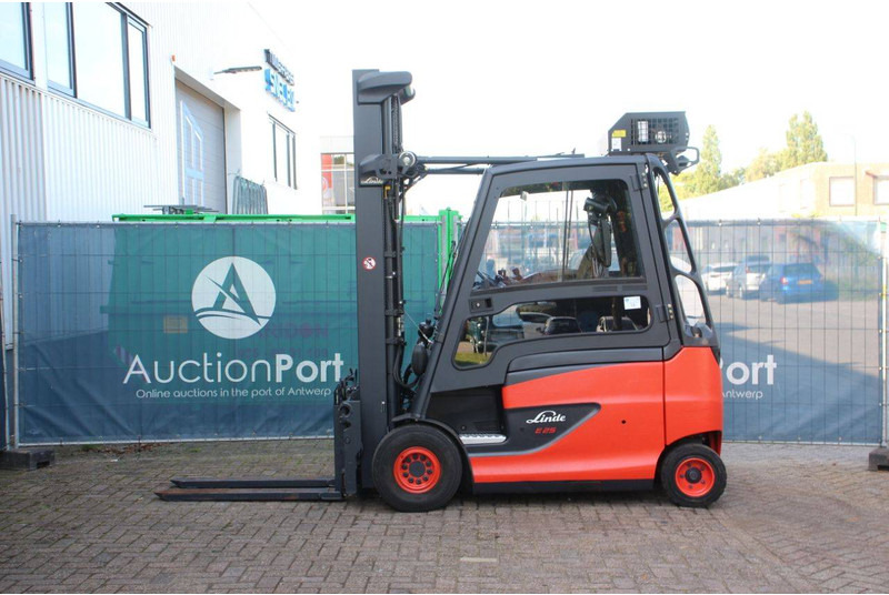 Linde E25HL-01/600 - Electric forklift: picture 2 Linde E25HL-01/600 - Electric forklift: picture 2