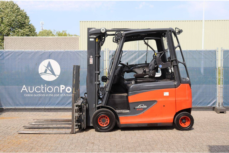 Linde E25HL-01/600 - Electric forklift: picture 2 Linde E25HL-01/600 - Electric forklift: picture 2