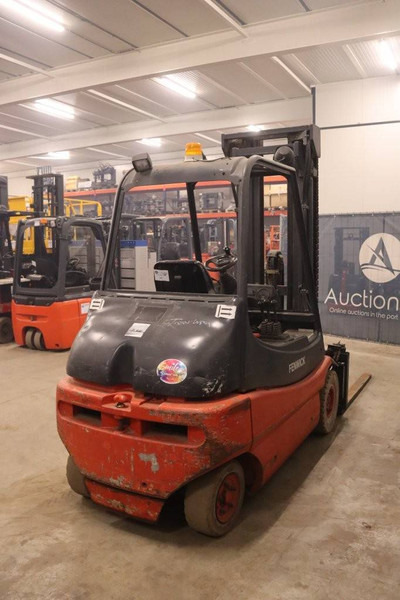 Linde E30-01 - Electric forklift: picture 5 Linde E30-01 - Electric forklift: picture 5