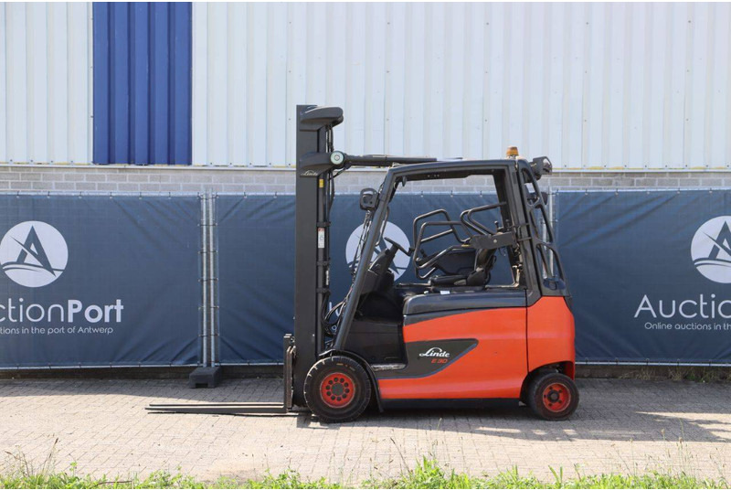 Linde E30HL-01/600 - Electric forklift: picture 2 Linde E30HL-01/600 - Electric forklift: picture 2