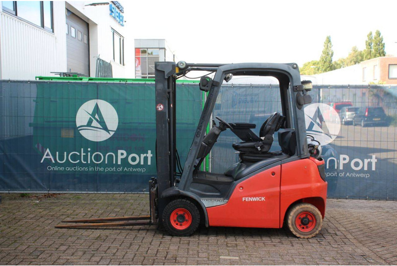 Linde H14T-C1 - LPG forklift: picture 2 Linde H14T-C1 - LPG forklift: picture 2