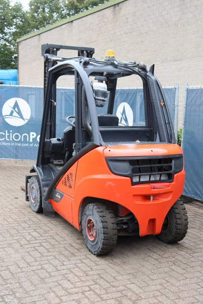 Linde H20D-02/600 - Diesel forklift: picture 4 Linde H20D-02/600 - Diesel forklift: picture 4