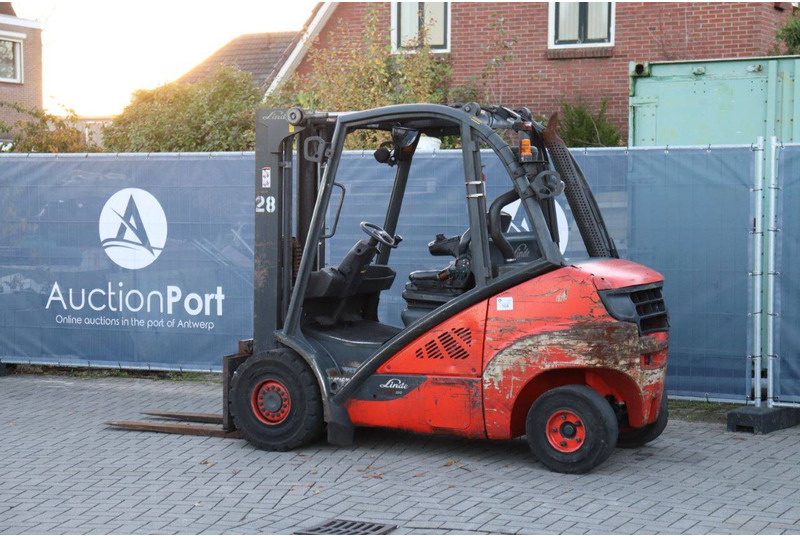 Linde H35D - Diesel forklift: picture 3 Linde H35D - Diesel forklift: picture 3