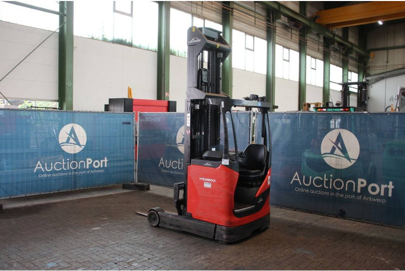 Linde R14-01 - Reach truck: picture 3 Linde R14-01 - Reach truck: picture 3