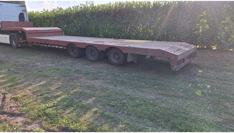 Lintrailers LSDU 16 27 - Low loader semi-trailer: picture 2 Lintrailers LSDU 16 27 - Low loader semi-trailer: picture 2