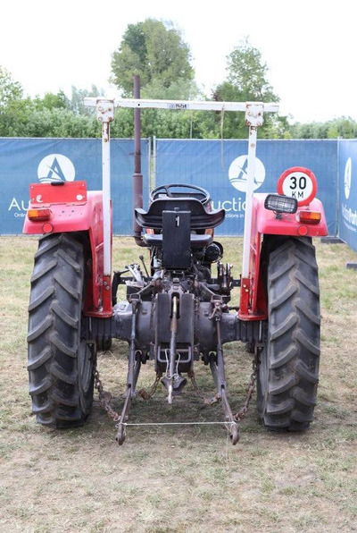 Massey Ferguson 255 - Farm tractor: picture 5 Massey Ferguson 255 - Farm tractor: picture 5