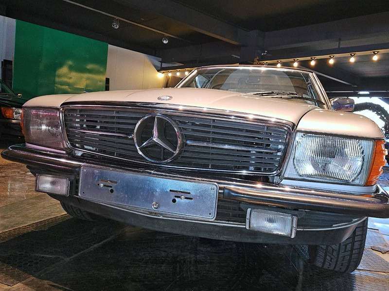 Mercedes-Benz 280 SL - Car: picture 4 Mercedes-Benz 280 SL - Car: picture 4
