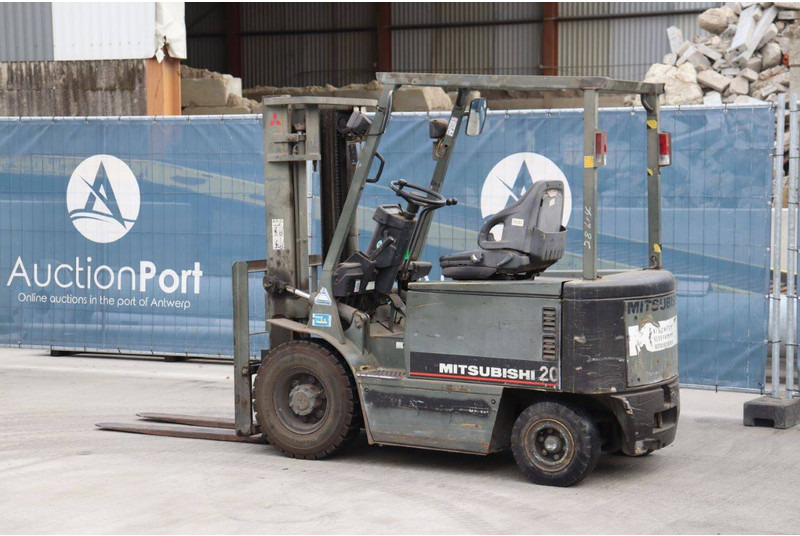 Mitsubishi FB20 - Electric forklift: picture 3 Mitsubishi FB20 - Electric forklift: picture 3