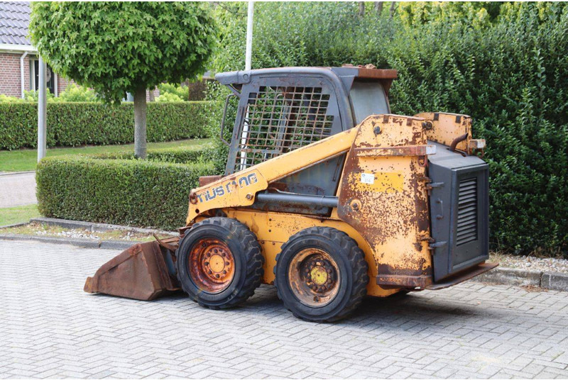 Mustang 2040 - Wheel loader: picture 3 Mustang 2040 - Wheel loader: picture 3