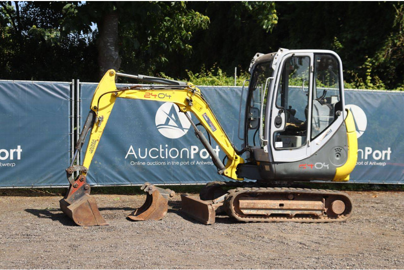 Neuson 2404RD - Mini excavator: picture 1 Neuson 2404RD - Mini excavator: picture 1