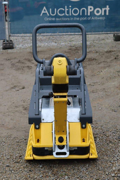 Neuson DPU 6555 - Vibratory plate: picture 5 Neuson DPU 6555 - Vibratory plate: picture 5