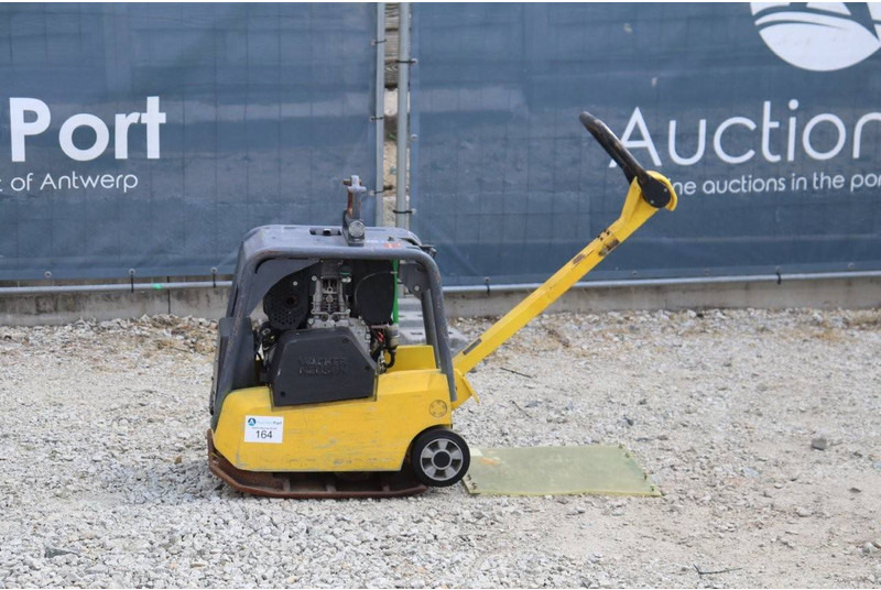 Neuson DPU3050 - Vibratory plate: picture 1 Neuson DPU3050 - Vibratory plate: picture 1