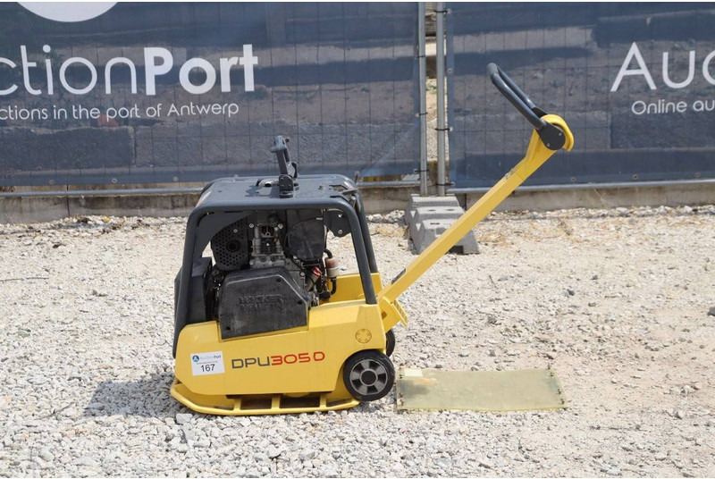 Neuson DPU3050 - Vibratory plate: picture 2 Neuson DPU3050 - Vibratory plate: picture 2