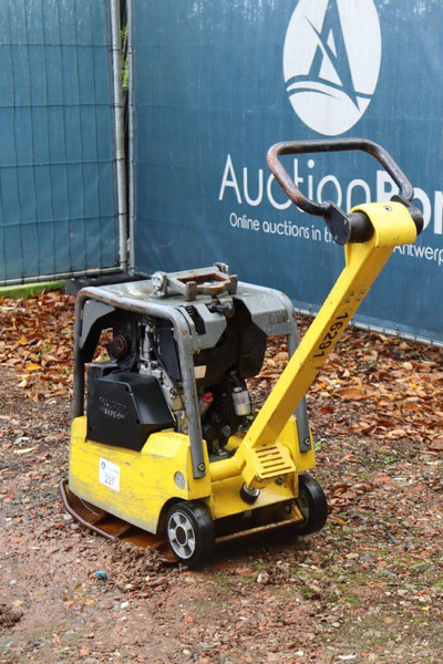 Neuson DPU3050 - Vibratory plate: picture 3 Neuson DPU3050 - Vibratory plate: picture 3