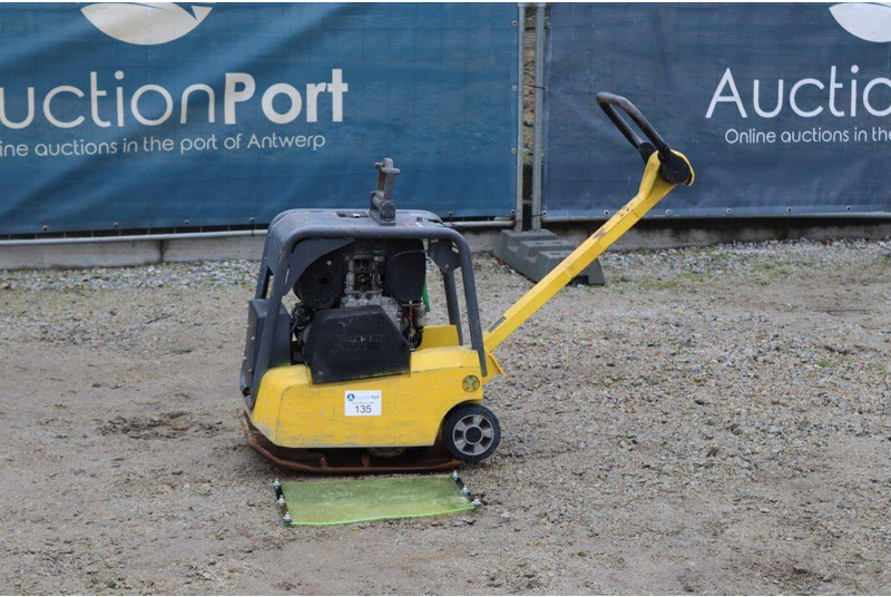 Neuson DPU3050 - Vibratory plate: picture 1 Neuson DPU3050 - Vibratory plate: picture 1