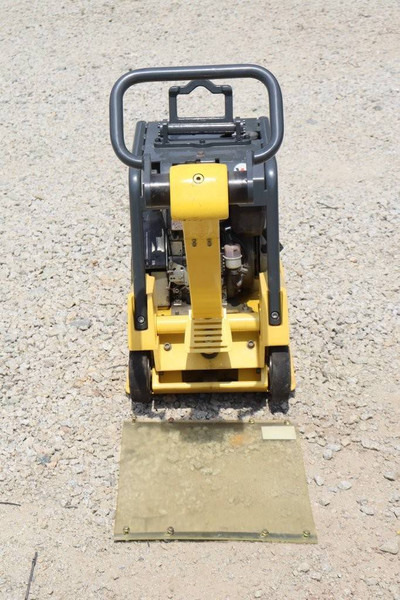 Neuson DPU3050 - Vibratory plate: picture 5 Neuson DPU3050 - Vibratory plate: picture 5