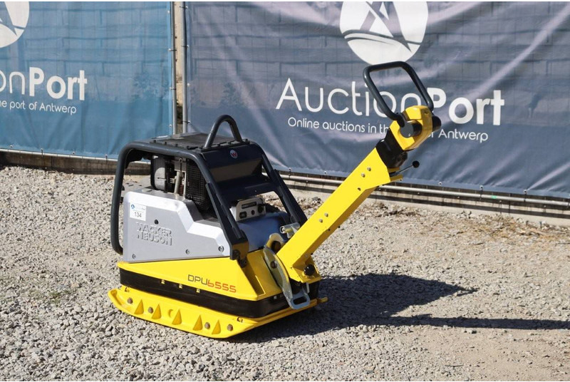 Neuson DPU6555 - Vibratory plate: picture 3 Neuson DPU6555 - Vibratory plate: picture 3