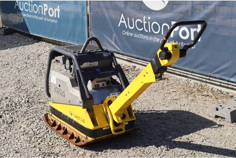 Neuson DPU6555 - Vibratory plate: picture 4 Neuson DPU6555 - Vibratory plate: picture 4