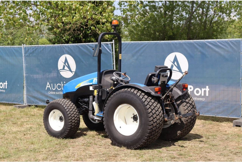 New Holland T3040 - Farm tractor: picture 3 New Holland T3040 - Farm tractor: picture 3