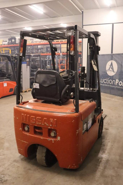 Nissan - Electric forklift: picture 5 Nissan - Electric forklift: picture 5