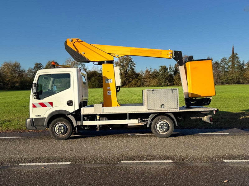 Nissan Cabstar Klubb K26 - Truck mounted aerial platform: picture 2 Nissan Cabstar Klubb K26 - Truck mounted aerial platform: picture 2