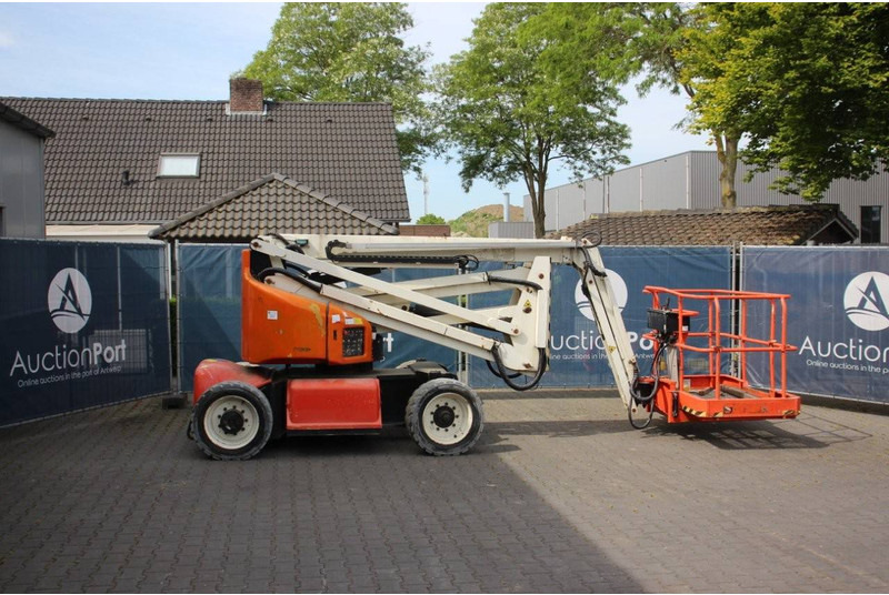 Onbekend - Articulated boom: picture 1 Onbekend - Articulated boom: picture 1