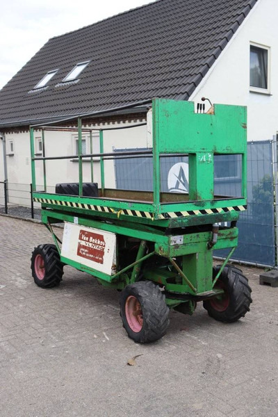 Onbekend VLNTAG - Scissor lift: picture 4 Onbekend VLNTAG - Scissor lift: picture 4