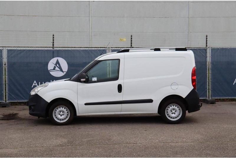 Opel Combo van - Panel van: picture 2 Opel Combo van - Panel van: picture 2