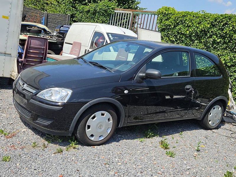 Opel Corsa (C - driedeurs) 1.0 - Sedan: picture 2 Opel Corsa (C - driedeurs) 1.0 - Sedan: picture 2
