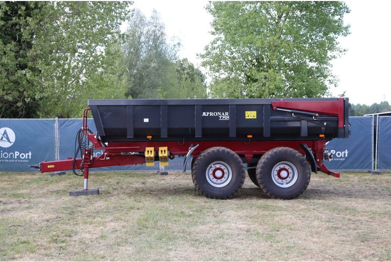 Pronar T701 - Tipper trailer: picture 2 Pronar T701 - Tipper trailer: picture 2