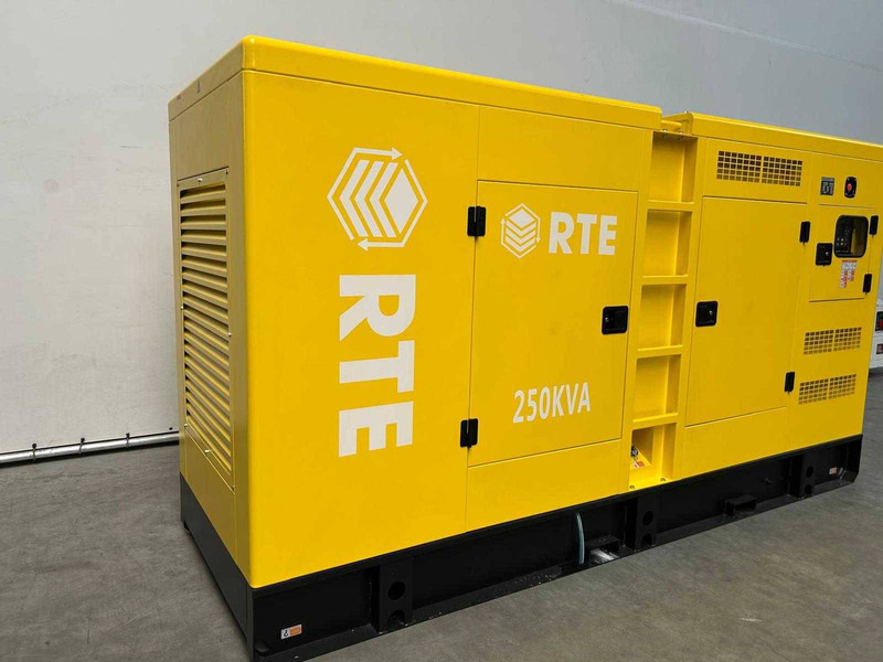 RTE 7155 - Generator set: picture 2 RTE 7155 - Generator set: picture 2
