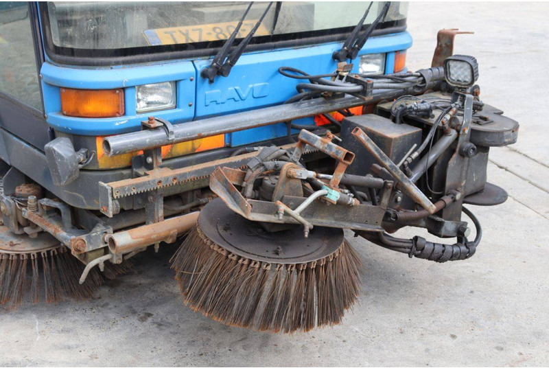 Road sweeper Ravo 5002 SI: picture 15