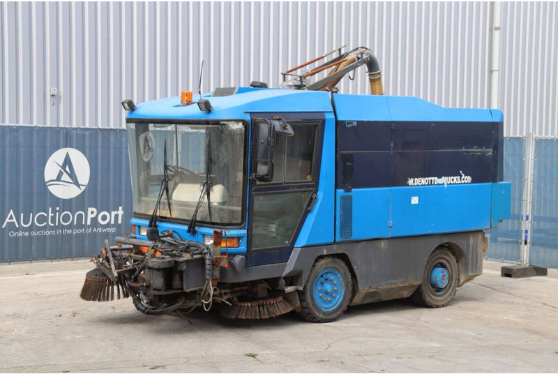 Road sweeper Ravo 5002 SI: picture 9