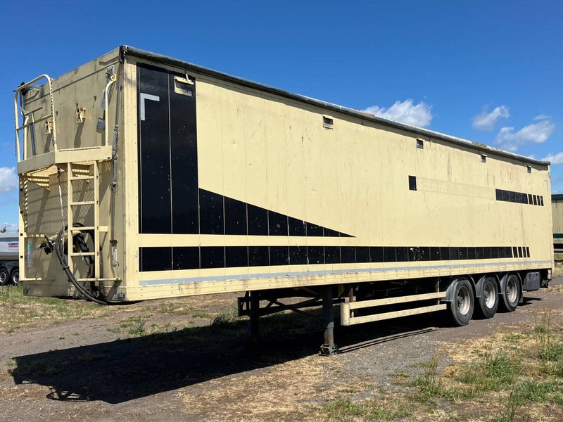 Reisch RSBS-3-13 - Closed box semi-trailer: picture 1 Reisch RSBS-3-13 - Closed box semi-trailer: picture 1