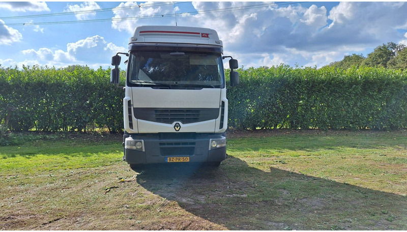 Renault Premium 380 - Cab chassis truck: picture 4 Renault Premium 380 - Cab chassis truck: picture 4
