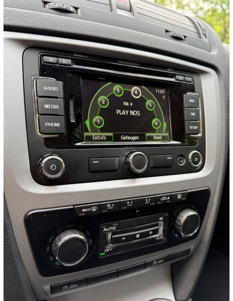 Sedan Škoda Octavia 1.6 TDI: picture 16